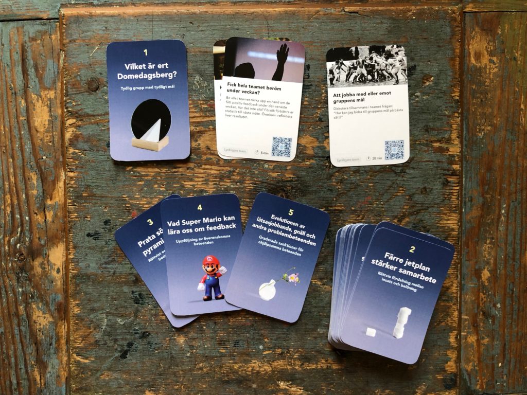 Psykologifabrikens kortlek för teamutveckling med övningar från Habitud